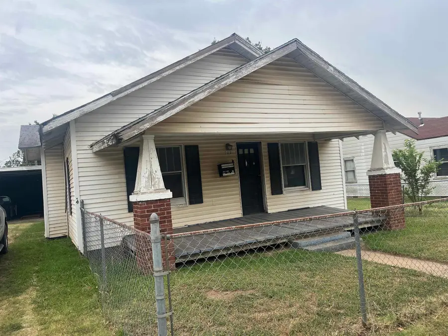 217 E Cedar Ave, Enid, OK 73701 - Image #2