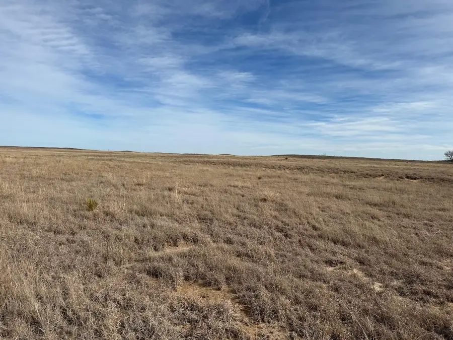 Sect 27, TS 6, NW NR 16, Hooker, OK 73945 - Image #3