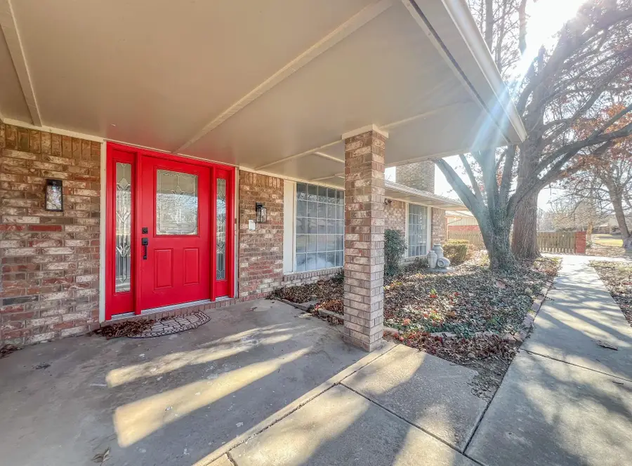 2717 Wildwood Dr, Enid, OK 73703 - Image #3