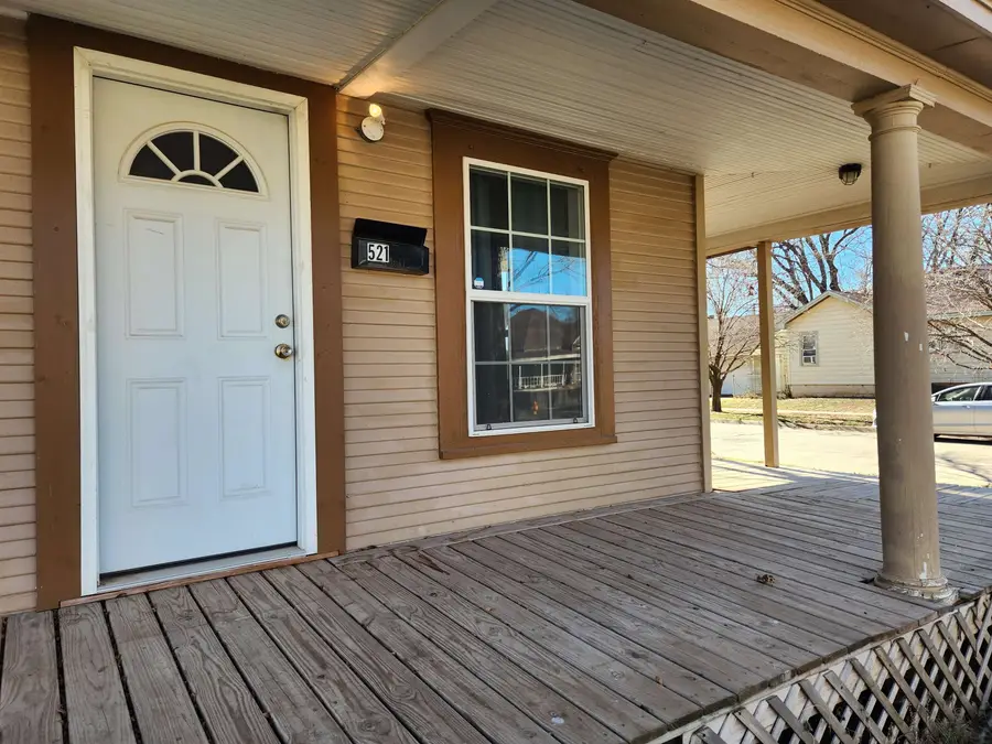 521 W Oklahoma, Enid, OK 73703 - Image #2