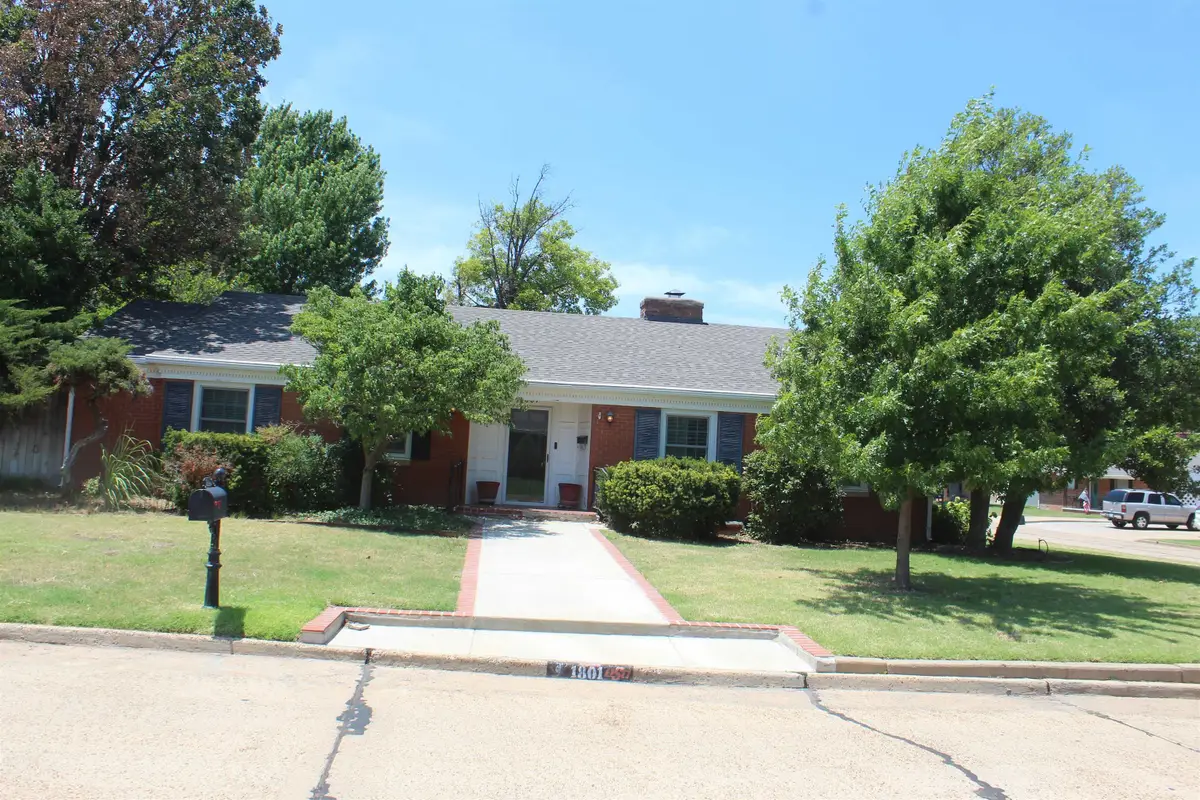 1801 Broadmoor, Woodward, OK 73801 - Image #1
