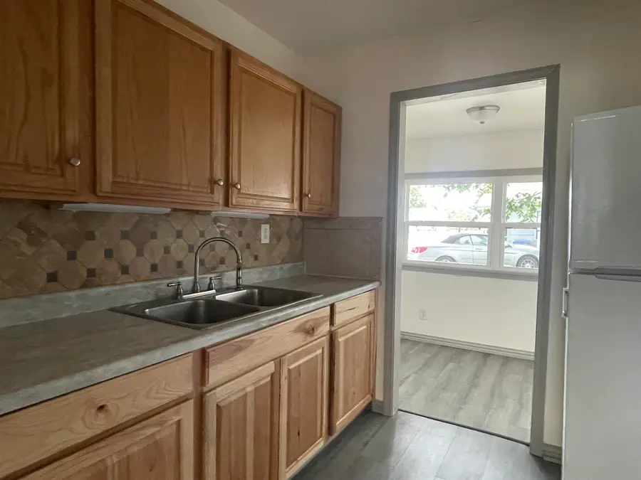 702 N Davis St, Enid, OK 73701 - Image #3