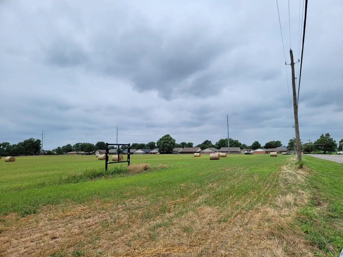 5201 W Randolph, Enid, OK 73703 - Image #1