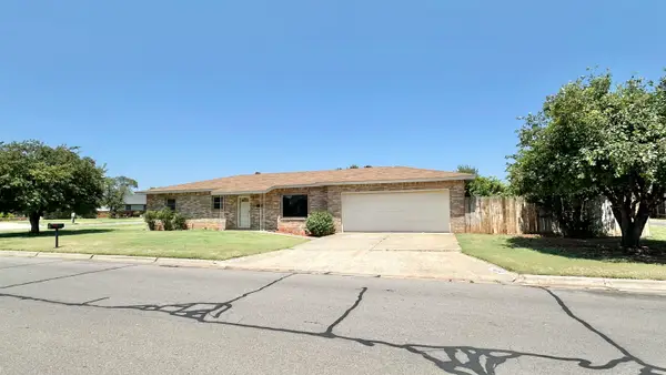 2630 3rd St, Woodward, OK 73801