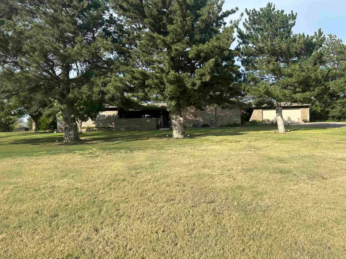 5212 Memory Lane, Guymon, OK 73942-9999 - Image #1