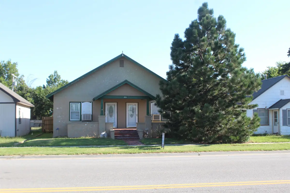 212 W Broadway, Vici, OK 73859 - Image #1