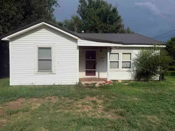 710 N Forrest, Watonga, OK 73772