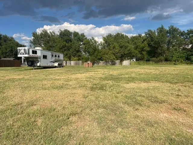 12 Brookhaven, Woodward, OK 73801 - Image #1