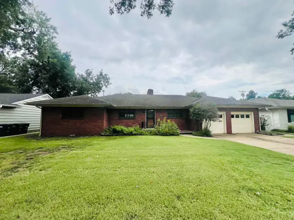 1513 Vinita, Enid, OK 73703