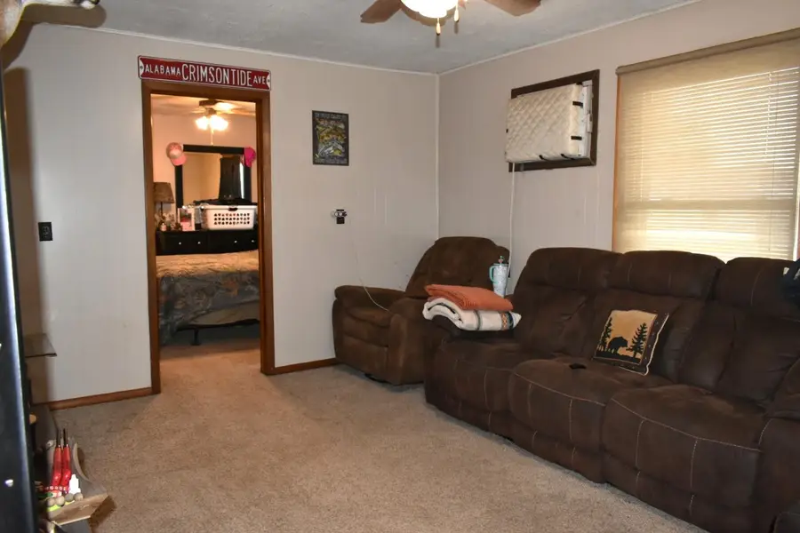 403 Central St, Byron, OK 73722 - Image #2