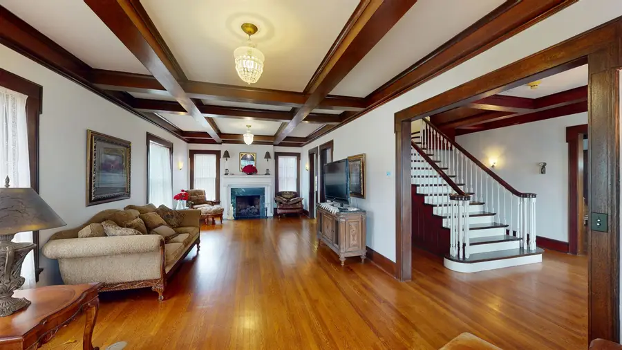 1001 10th St, Woodward, OK 73801 - Image #2