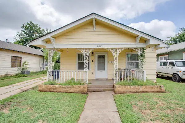 1815 W Oklahoma, Enid, OK 73703