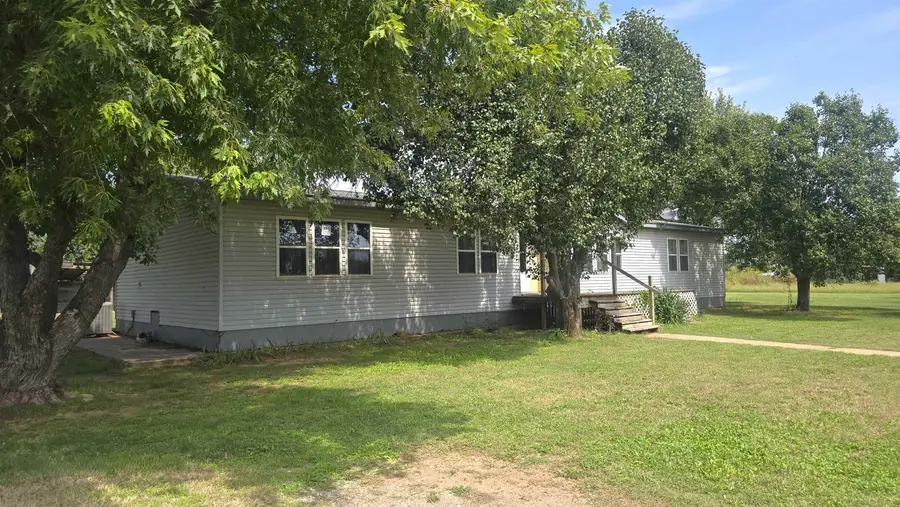 2802 Paradise Ln, Enid, OK 73701 - Image #3