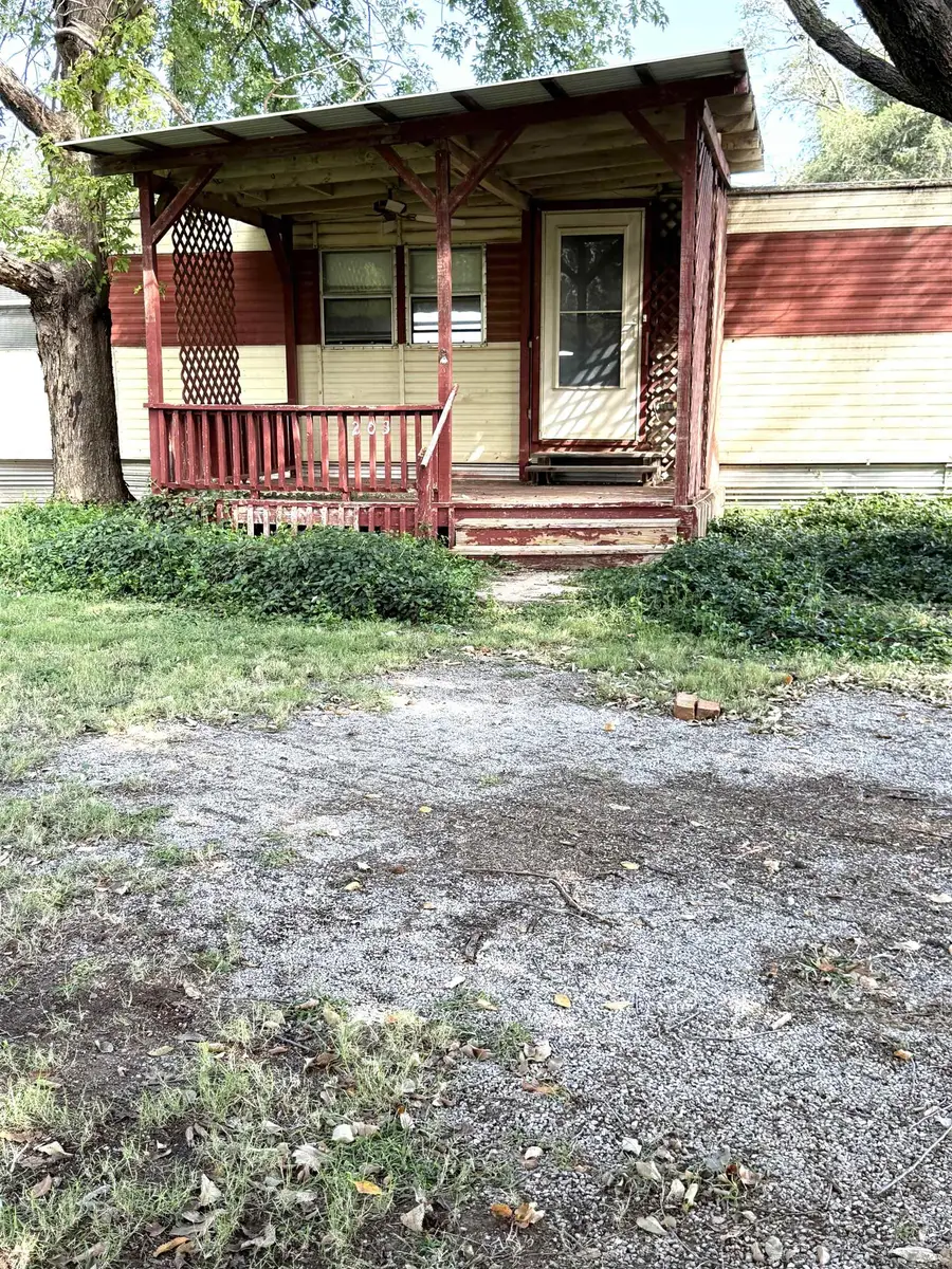 203 E Wheat St, Goltry, OK 73739-0000 - Image #2