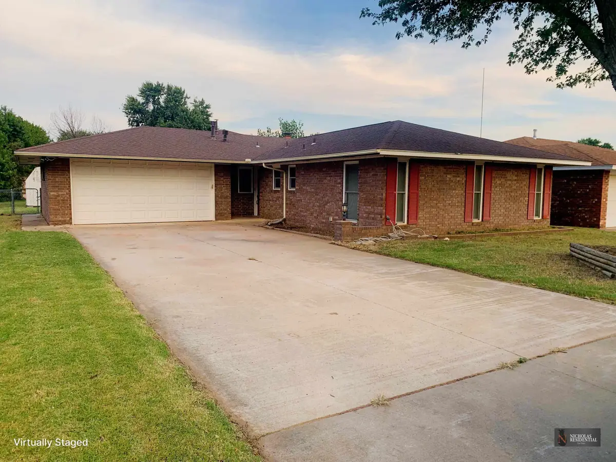 621 Florence, Enid, OK 73703 - Image #1