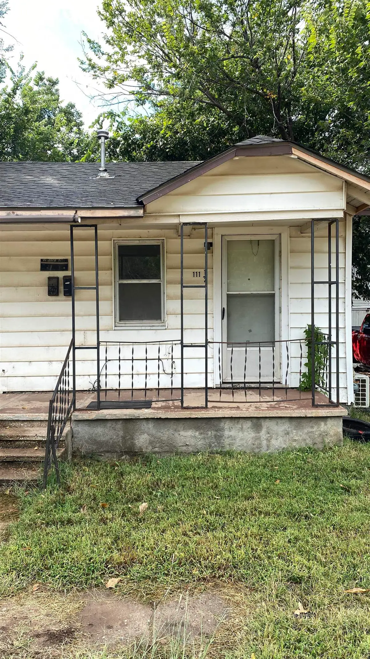 111 and 111 1/2 W Locust, Enid, OK 73701 - Image #1