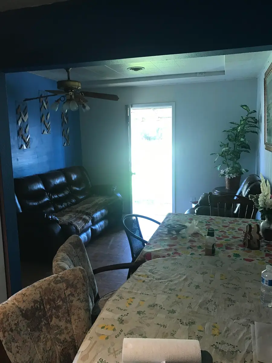 423 E 10th Street, Beaver, OK 73932 - Image #3