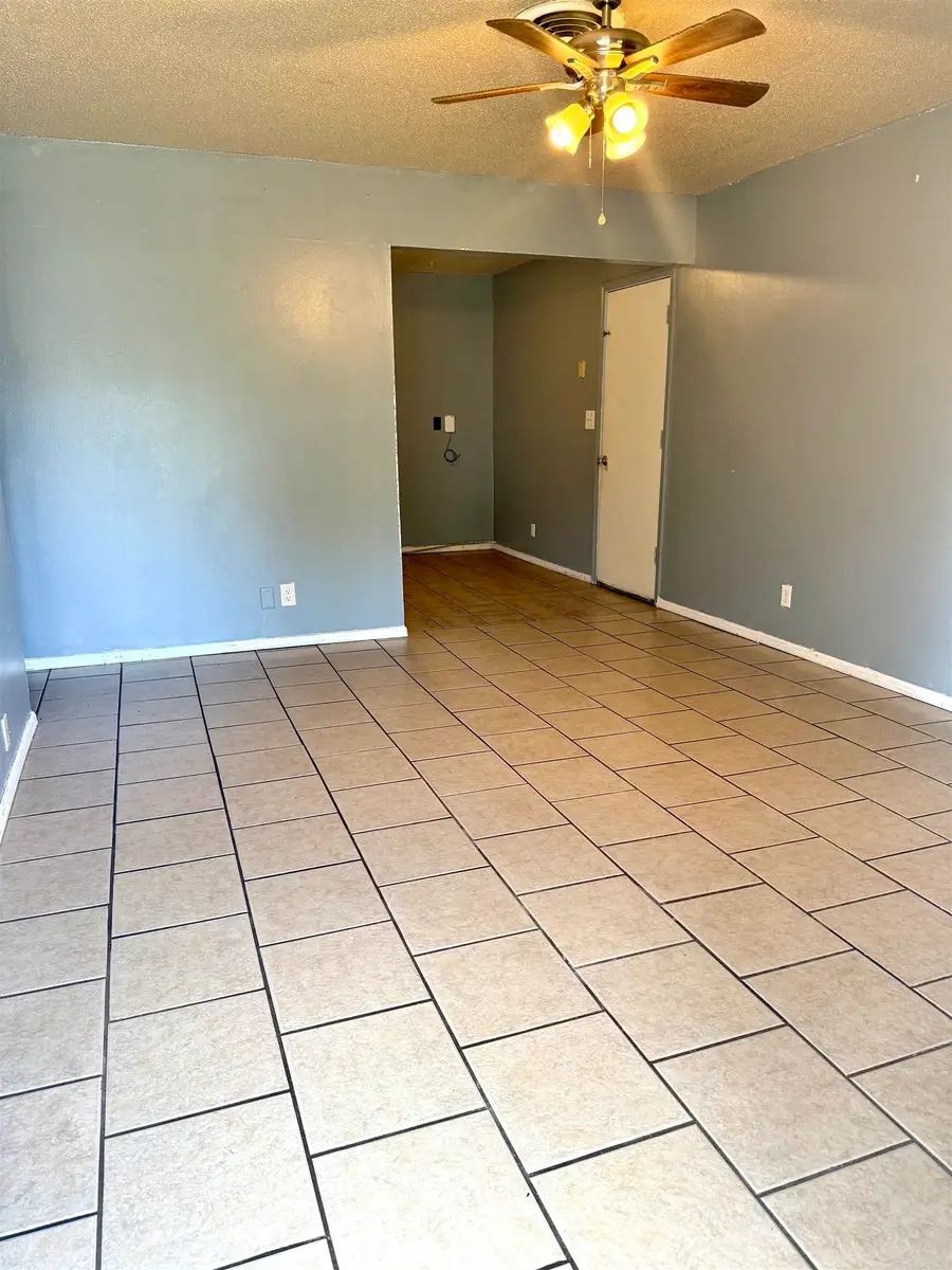 1410 N Ferguson, Enid, OK 73701 - Image #2