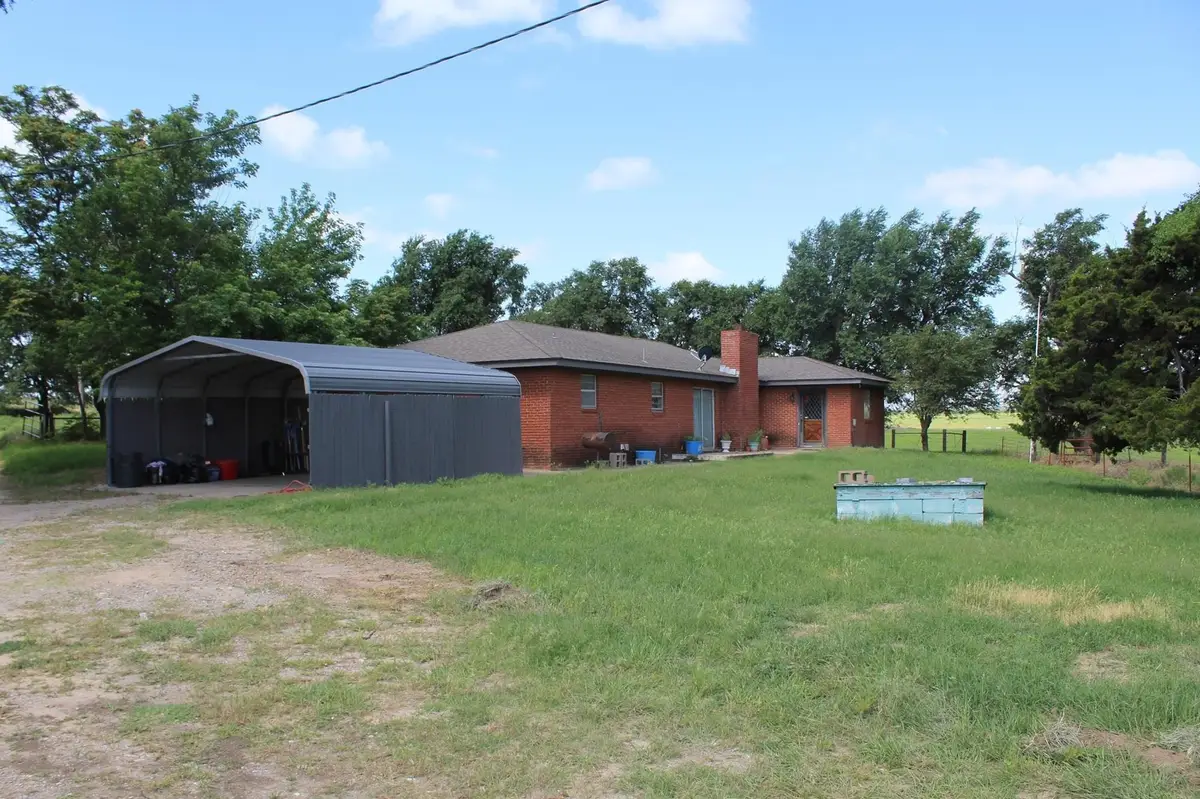 200457 E County Road 42, Woodward, OK 73801 - Image #1