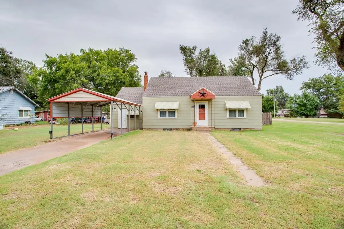 205 N 4th, Cleo Springs, OK 73729 - #1