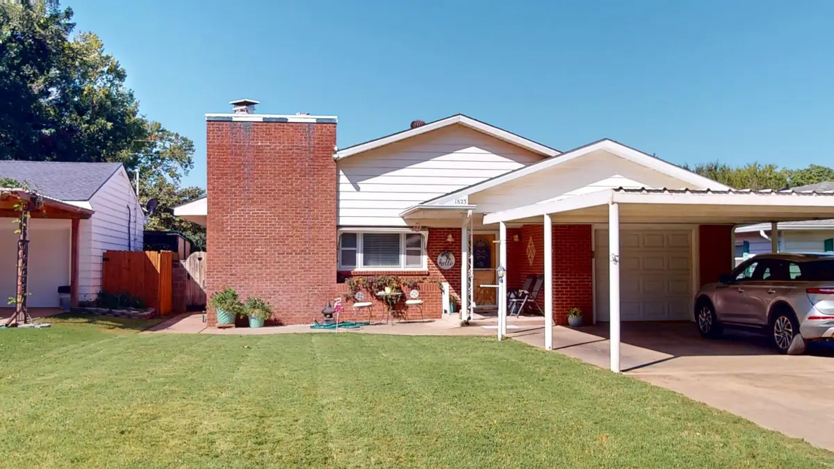 1823 20th St, Woodward, OK 73801 - Image #1