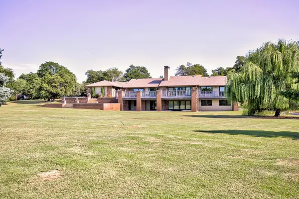 29 Wilderness Rd, Enid, OK 73703-1128