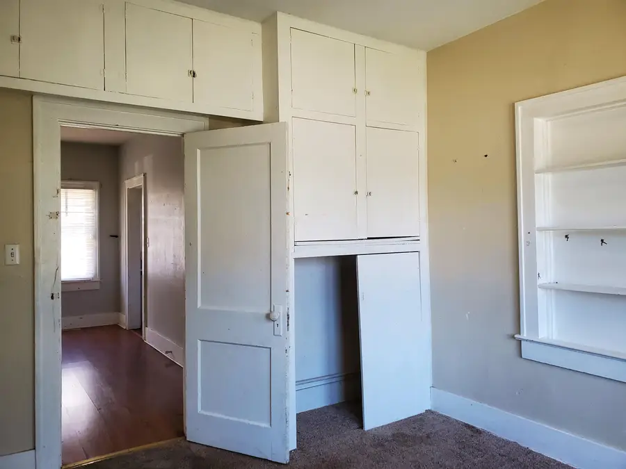 317 N Jackson St, Enid, OK 73701 - Image #3