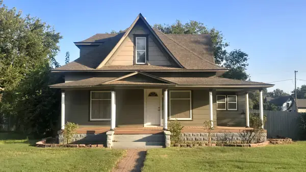 802 Locust St, Alva, OK 73717