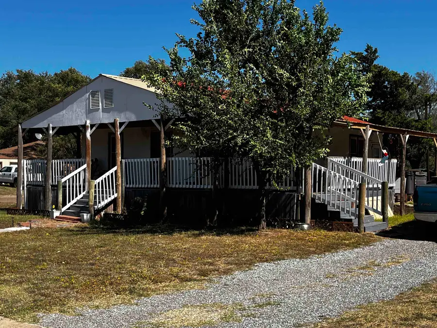 202 Avenue B, Beaver, OK 73932 - Image #3