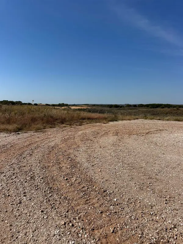 24 Razorback, Waynoka, OK 73860