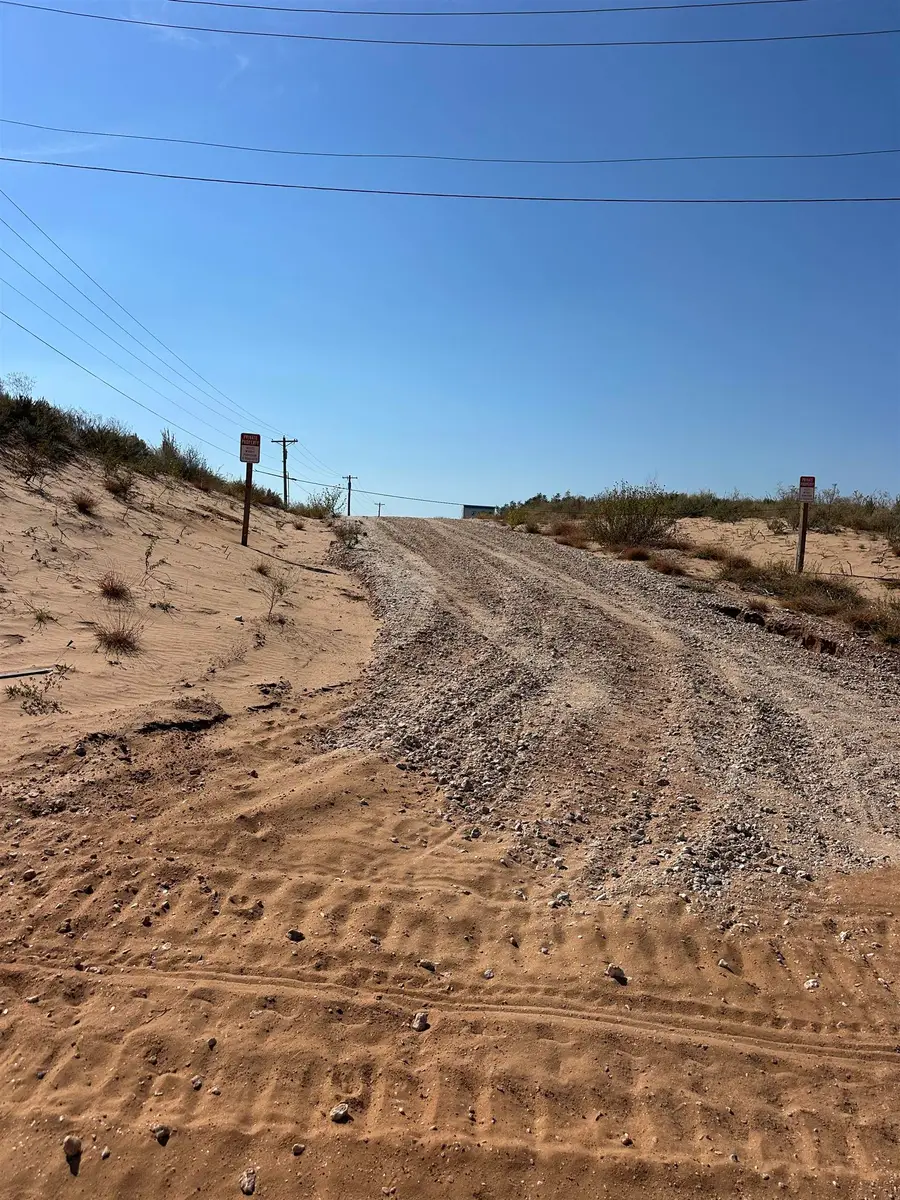 24 Razorback, Waynoka, OK 73860 - Image #2