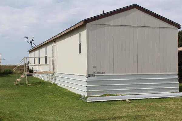 200575 E County Road 51, Woodward, OK 73801