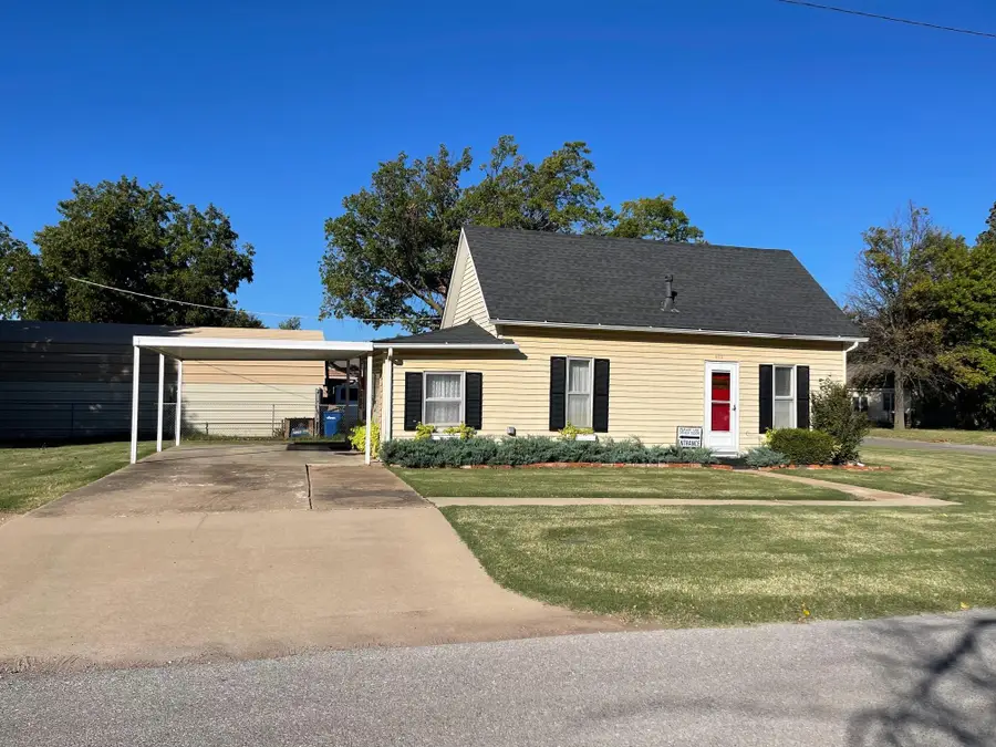 622 N Grant St, Enid, OK 73703 - Image #2
