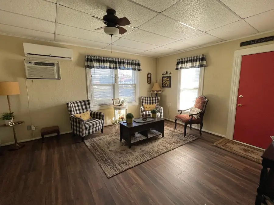 622 N Grant St, Enid, OK 73703 - Image #3