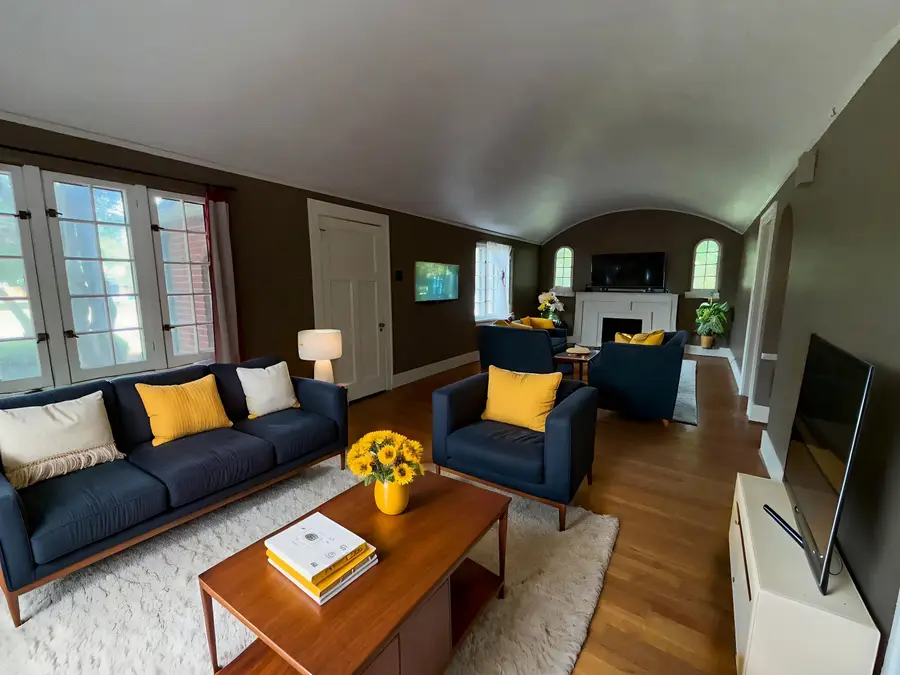 1807 W Cherokee Ave, Enid, OK 73703 - Image #2