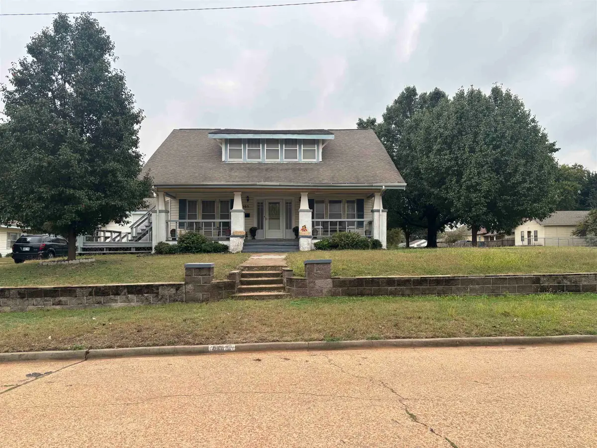 2005 E Cherokee Ave, Enid, OK 73701 - Image #1