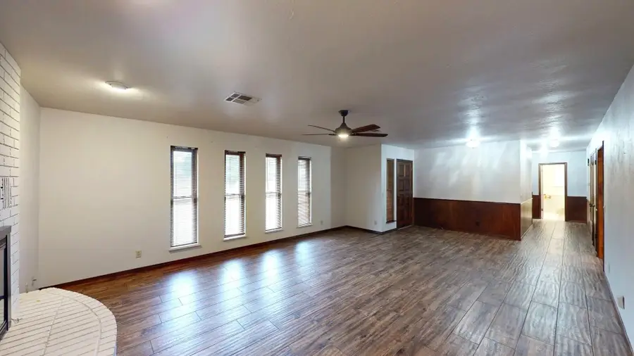 4846 Sunny Slope Dr, Woodward, OK 73801 - Image #3