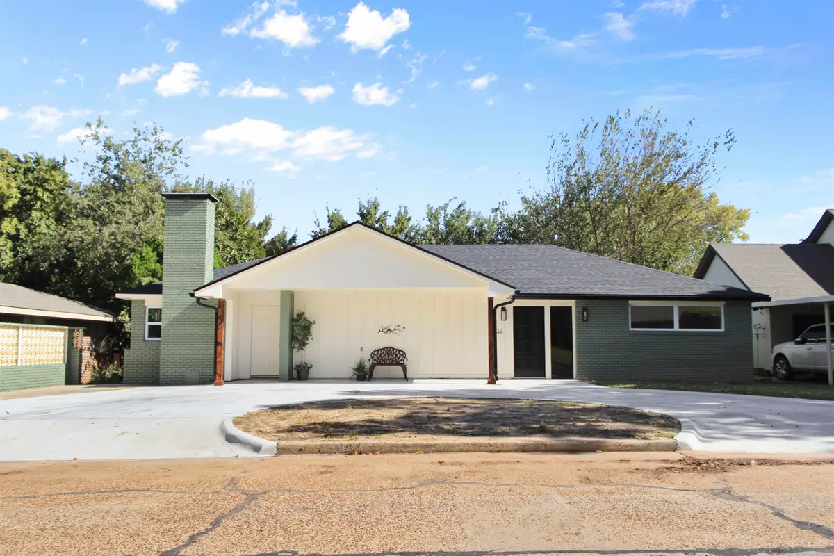 1614 Broadmoor Dr, Woodward, OK 73801 - Image #1