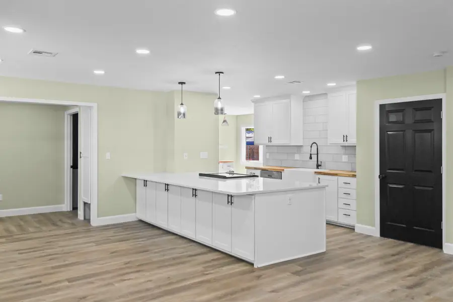 1614 Broadmoor Dr, Woodward, OK 73801 - Image #3