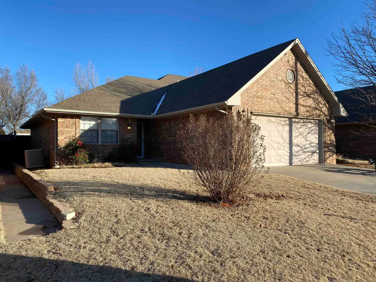 3012 Brook Haven, Woodward, OK 73801 - Image #1