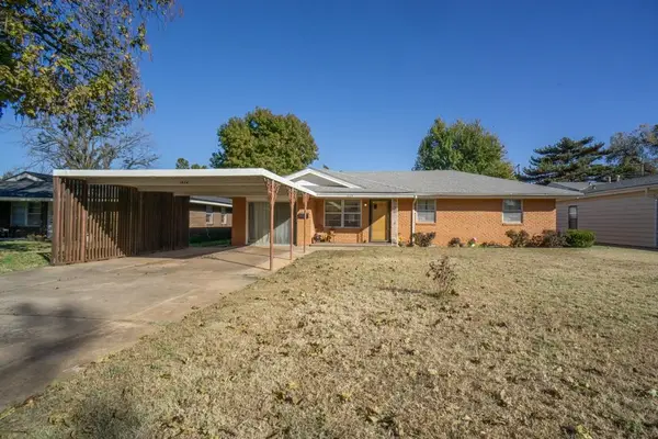 1624 21st, Woodward, OK 73801