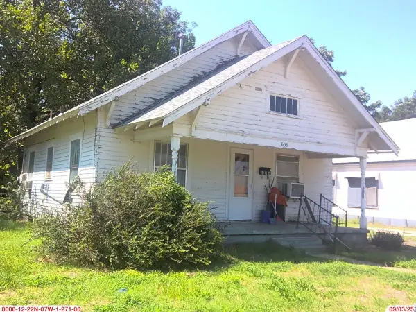 606 N Harrison, Enid, OK 73703