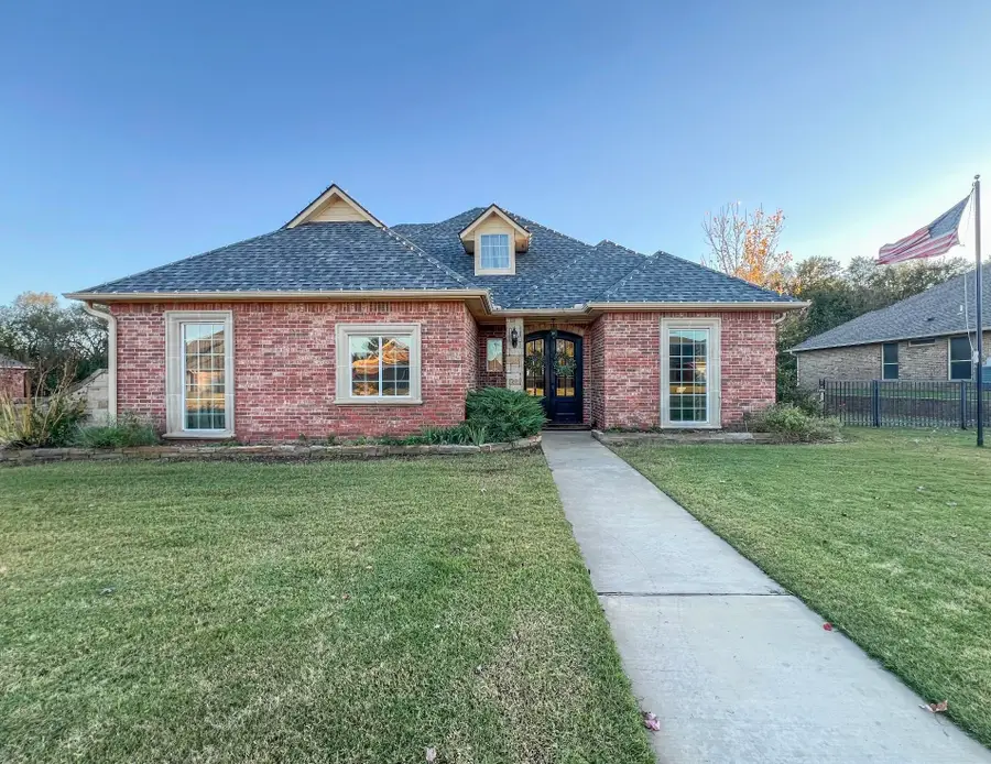 4615 Mt Vernon, Enid, OK 73703 - Image #2