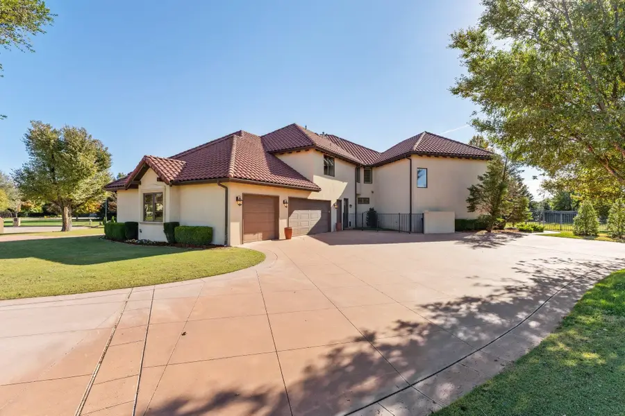 3 Pebble Dr, Enid, OK 73703 - Image #3