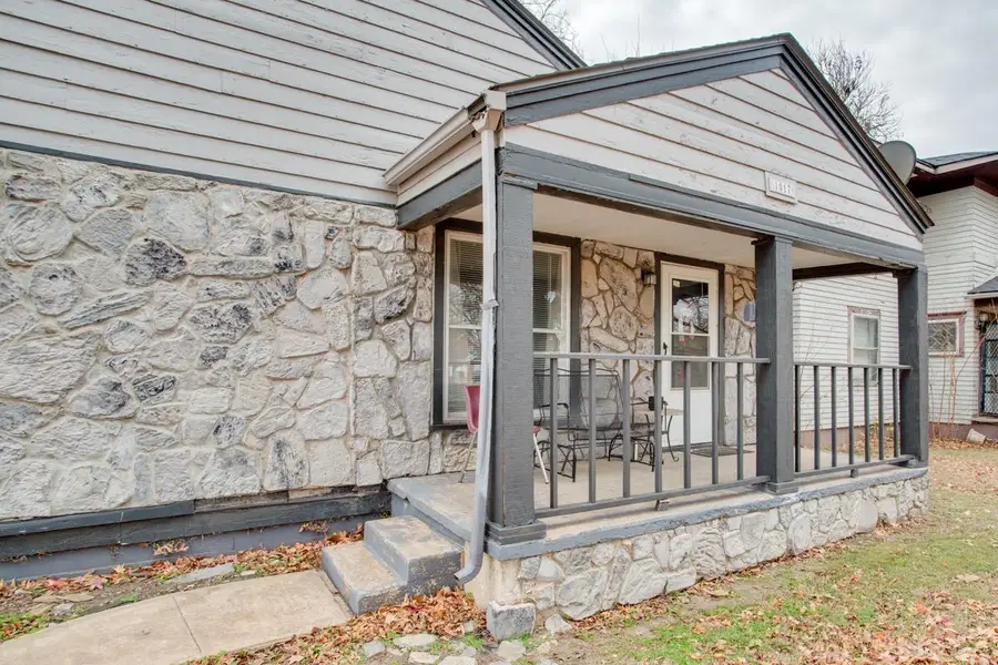 1017 W Cherokee Ave, Enid, OK 73703 - Image #2