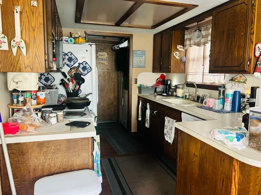 5601 Arrowhead Dr, Enid, OK 73703 - Image #2