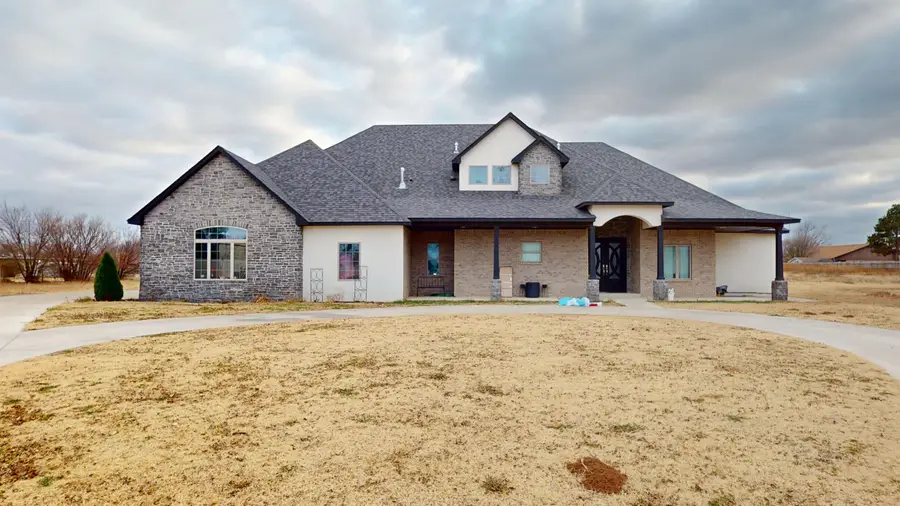 417 E Downs Ave, Woodward, OK 73801 - Image #2