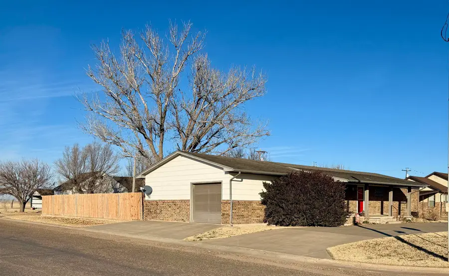 117 S Pershing, Hooker, OK 73945 - Image #2