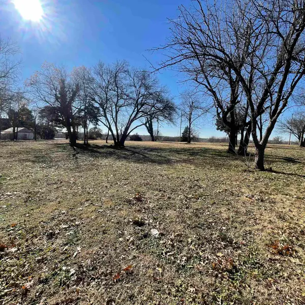 409 University Blvd, Enid, OK 73701