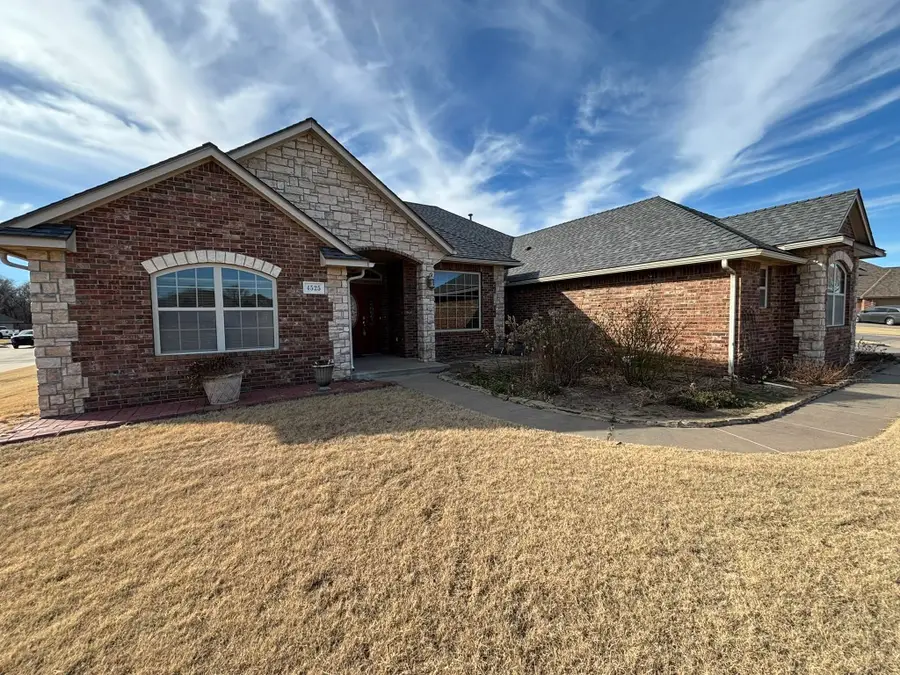 4525 Starlight Circle, Enid, OK 73703 - Image #3